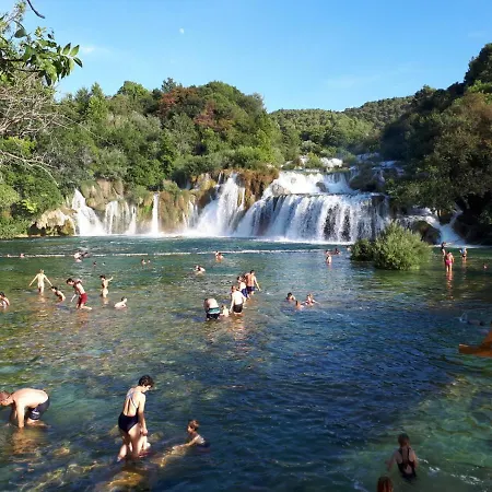Luna Apartman Šibenik