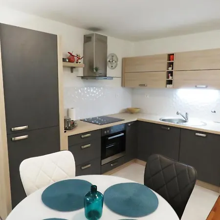 Luna Apartman